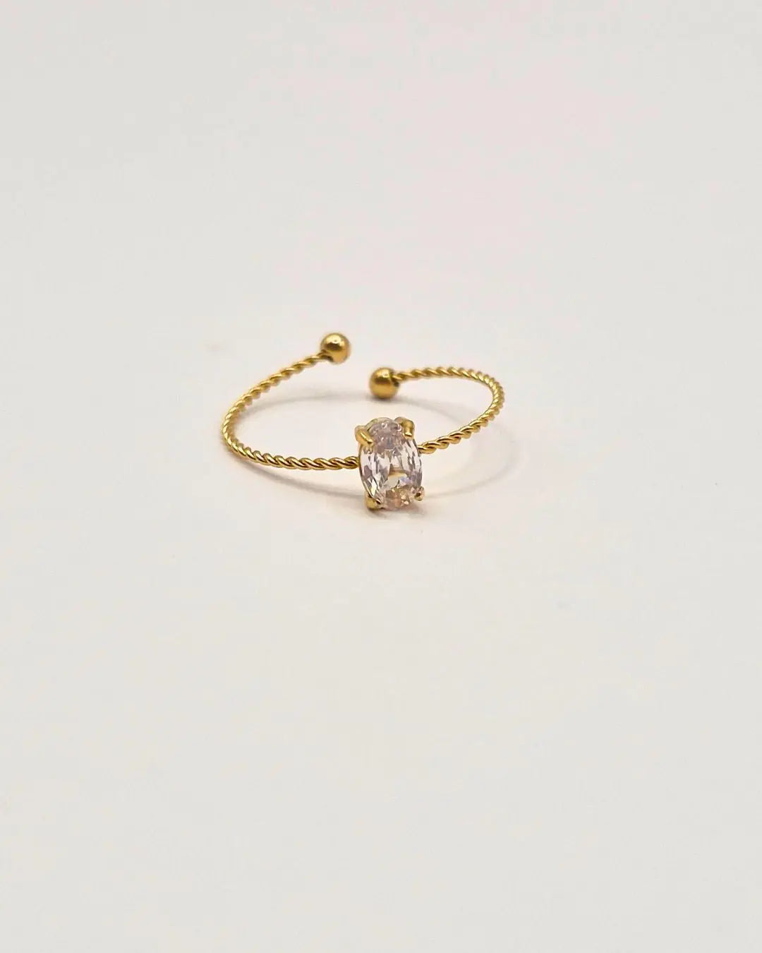 Bague Fine Anneau Torsadé & Cristal Ovale L'Atelier d'Elya