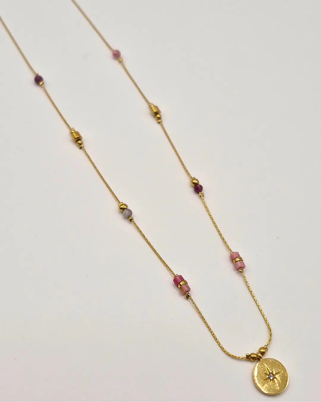 Collier Chaîne Fine, Pierres Naturelles & Pendentif Étoilé en Oxyde de Zirconium L'Atelier d'Elya