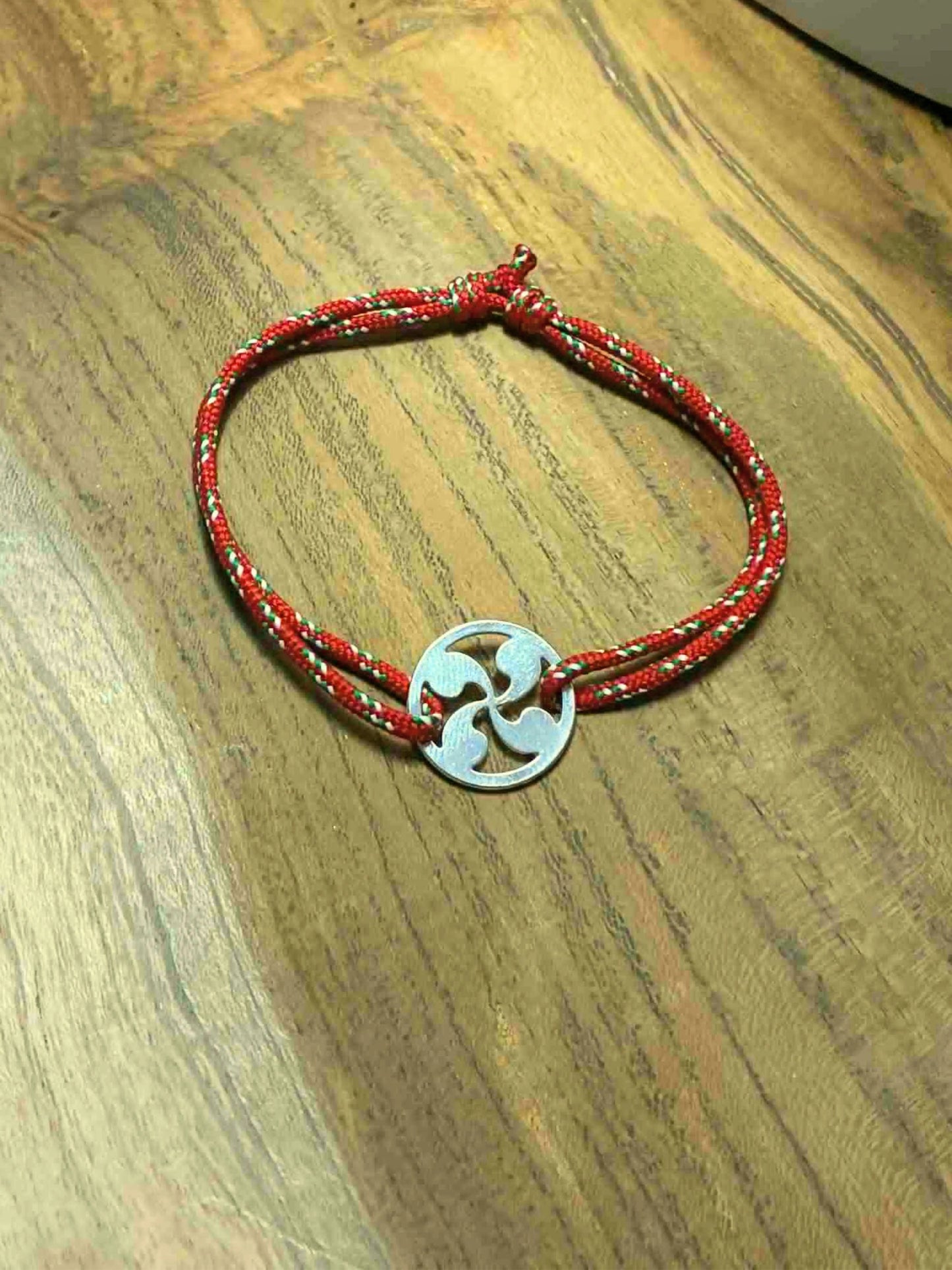 Bracelet Cordon Croix Basque L'Atelier d'Elya
