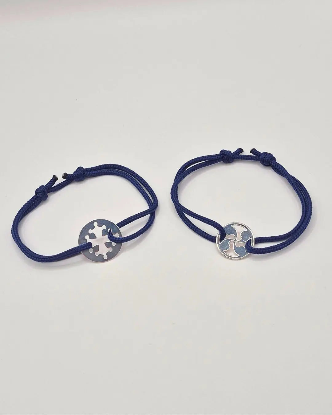 Bracelet cordon Croix Occitane L'Atelier d'Elya