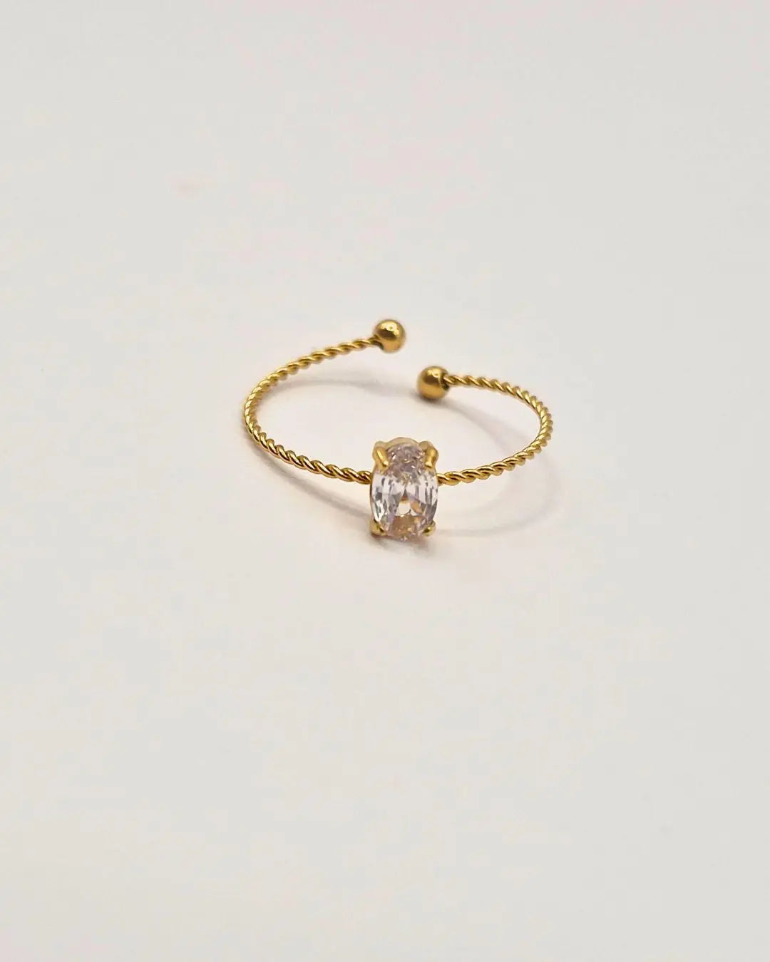 Bague Fine Anneau Torsadé & Cristal Ovale L'Atelier d'Elya