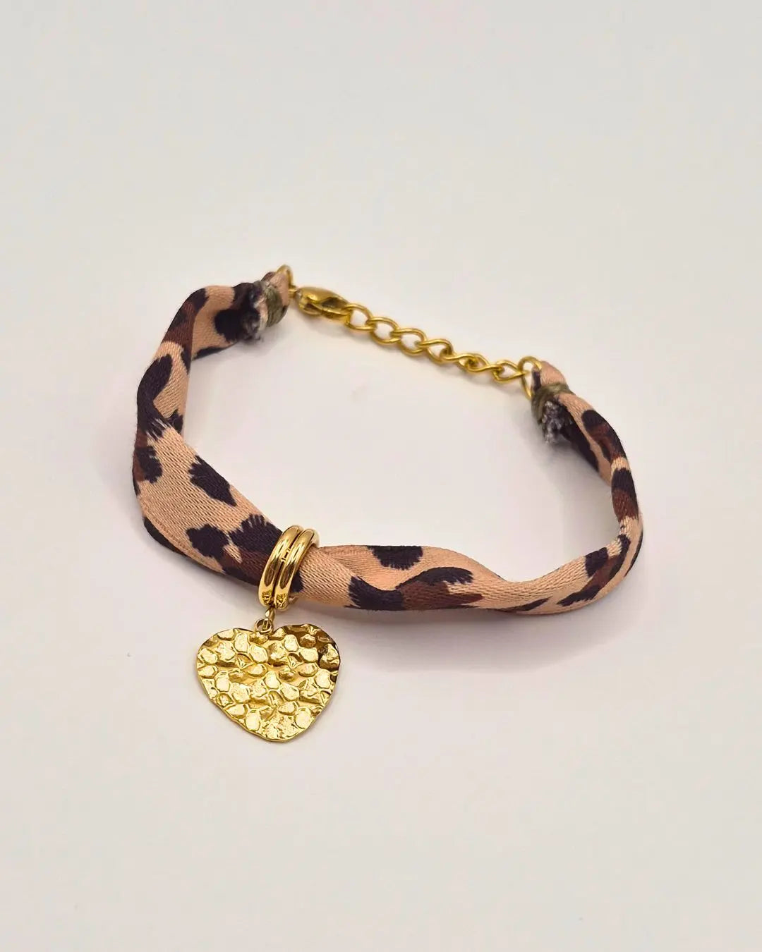 Bracelet Tissu Léopard & Pampille Cœur Texturé L'Atelier d'Elya