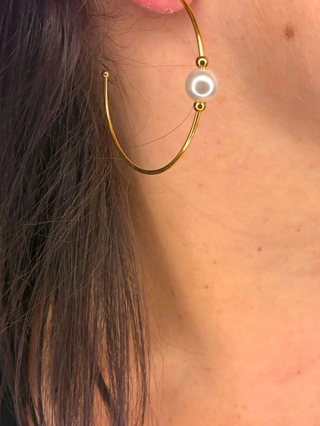 Boucles d’oreilles NOVA – Élégance minimaliste et éclat doré L'Atelier d'Elya