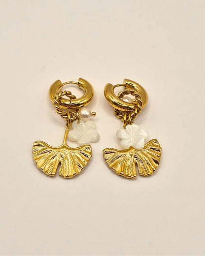 Créoles Ginkgo, Fleur Nacrée & Perle Blanche L'Atelier d'Elya