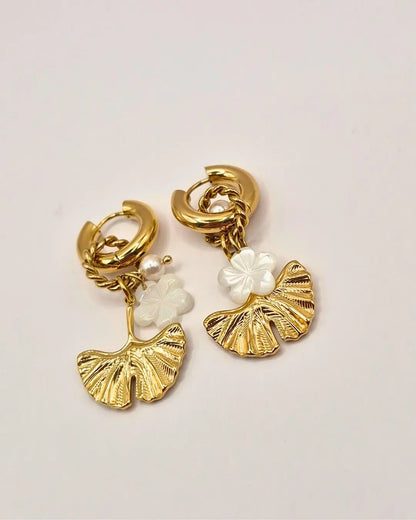 Créoles Ginkgo, Fleur Nacrée & Perle Blanche L'Atelier d'Elya