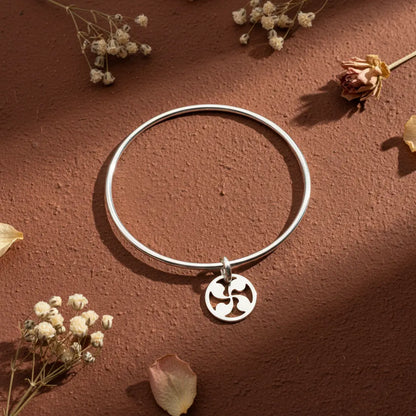 Bracelet jonc croix basque fond terracotta - L'Atelier d'Elya
